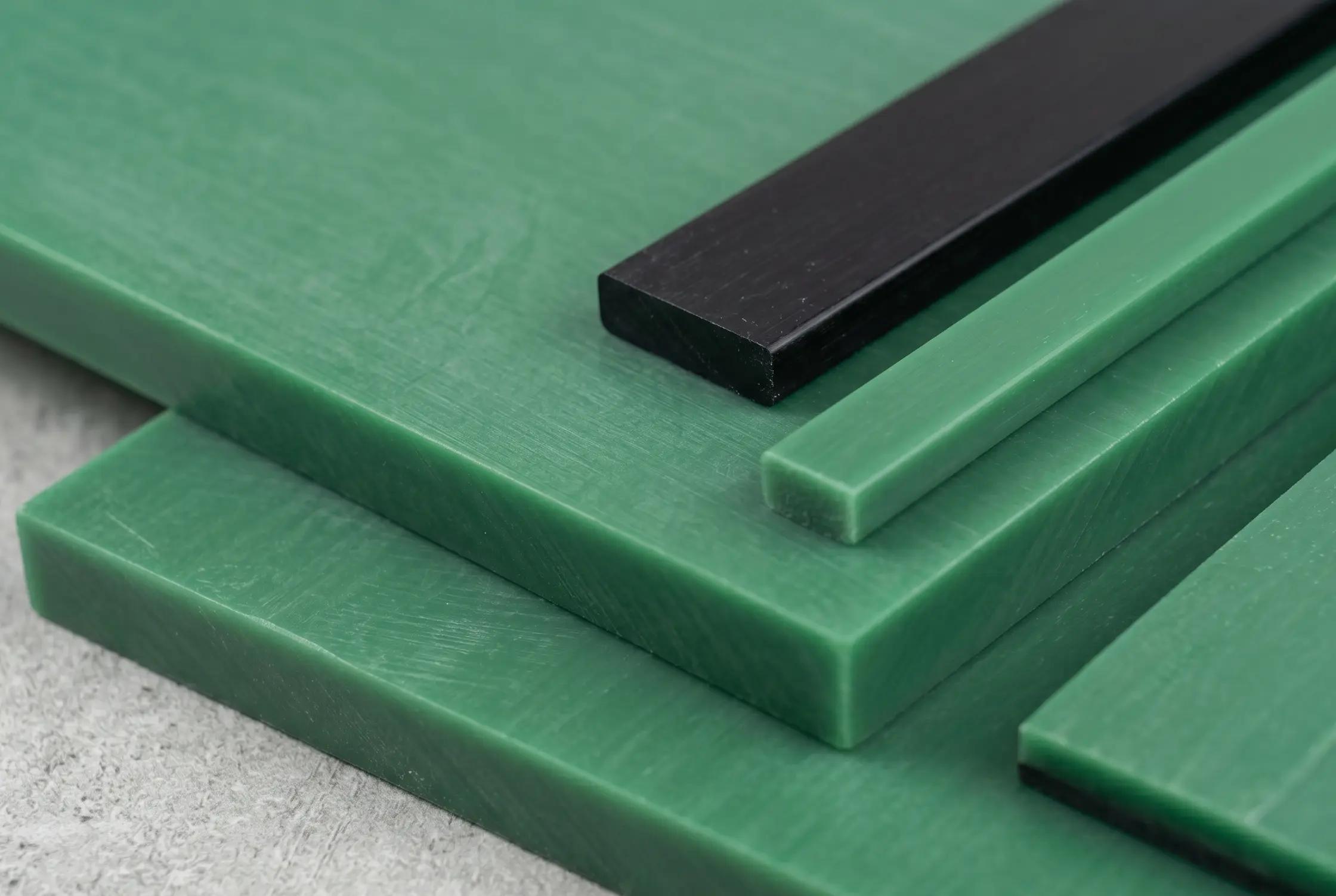 UHMWPE